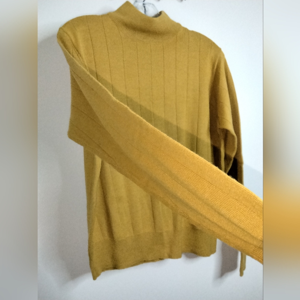 Jennifer Moore (Size XL) Vintage Mustard Yellow Wool Blend LS Striped Sweater - Picture 4 of 5